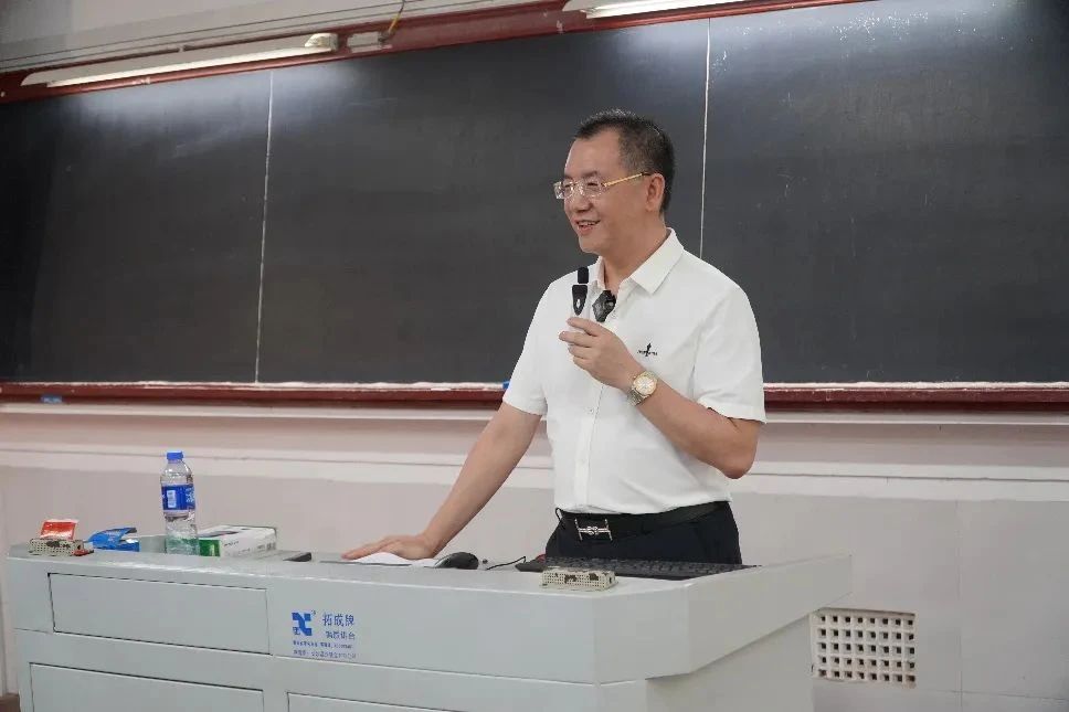 微信图片_20230728165333_2.jpg 微信图片_20230728165333_2.jpg